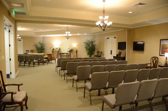 Smits Funeral Home gallery image 4